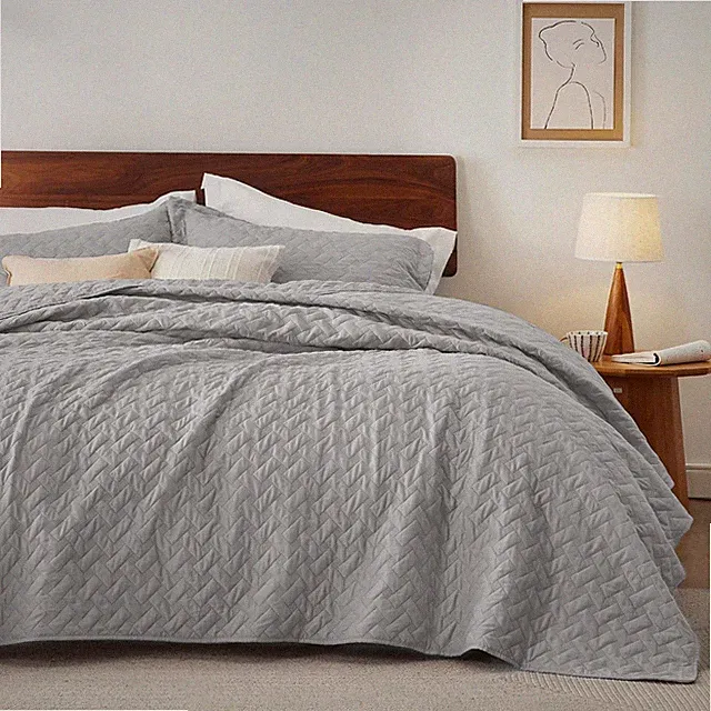Down Comforter - King Size Lightweight Bedspread - King Size