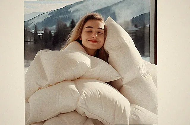 Goose Feather Down Comforter - 900+ Fill Power Medium Queen (Upgraded) White