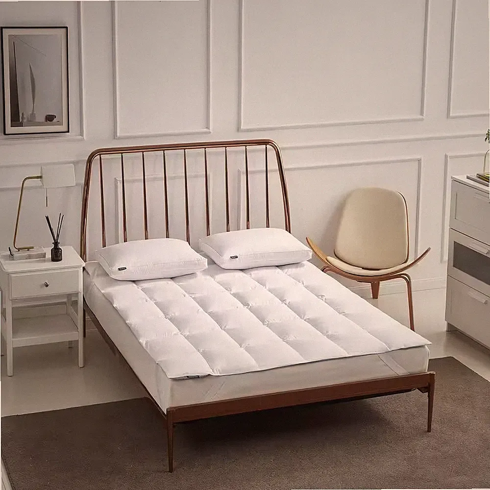 Tencel Cotton Blend 90-Feather Full 10-Down Fiber Mattress Topper